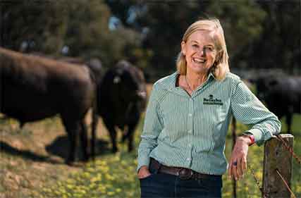 Lucinda Corrigan and Stuart Crockett elected to board of Animal Health Australia
