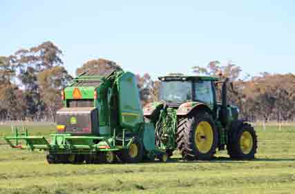 Tips and tricks on cutting quality silage and hay
